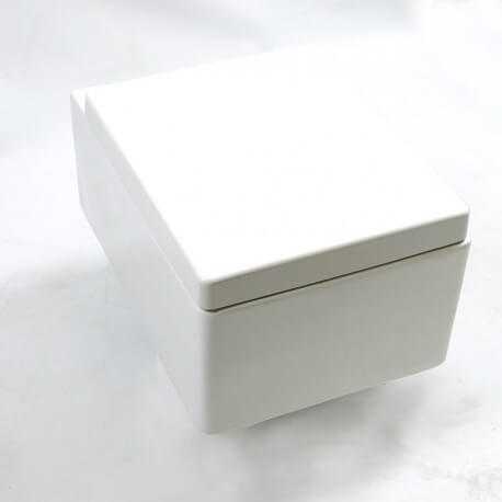  WC Suspended Rectangular Kube