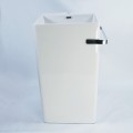 Lavabo square totem with white ceramic towel holder Alto+