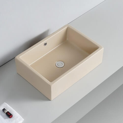 Línea de suelo de cerámica rectangular